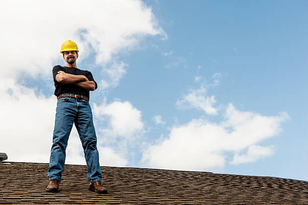 Roof Gutter Cleaning in Golf Manor, OH